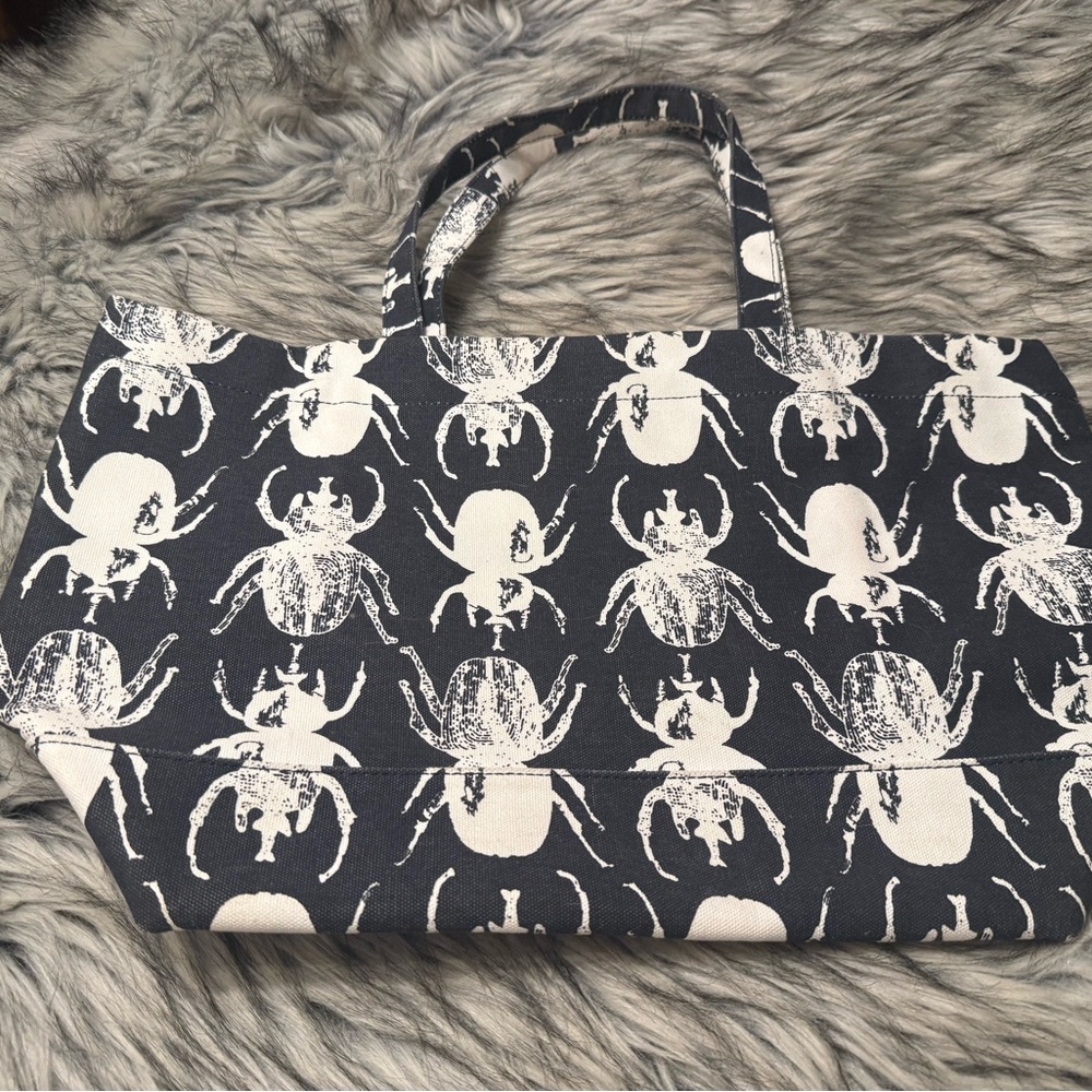 India Hicks Black and White Beetle Tote